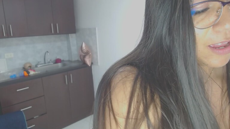 LunaDumont's Streamate show and profile