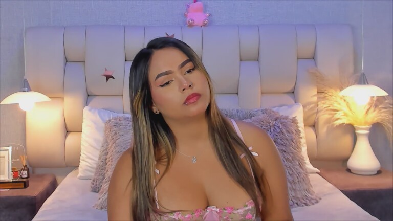 EmmaPrinncess's Streamate show and profile