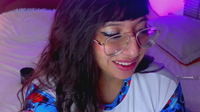 piaf_cute's Streamate show and profile