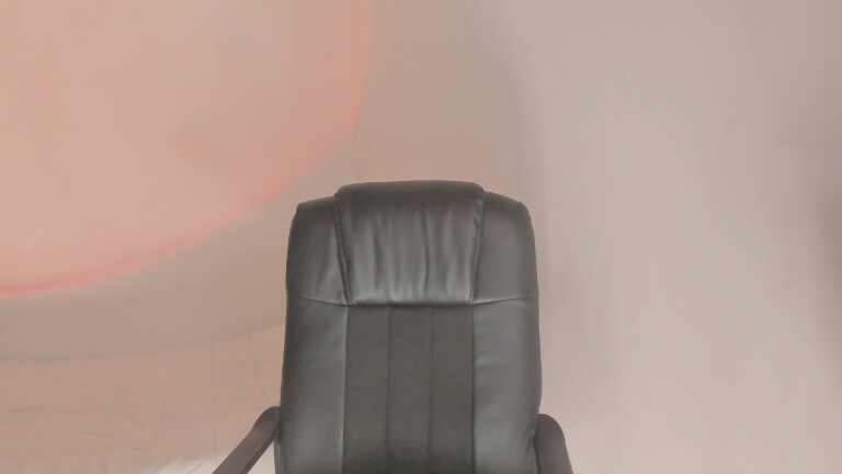 LeBelleDani's Streamate show and profile