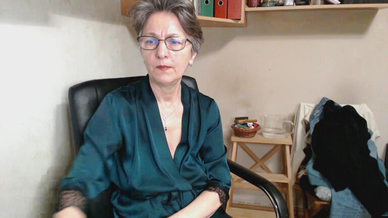 maturekate's Streamate show and profile