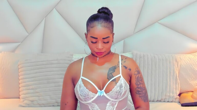TyraaLambert's Streamate show and profile
