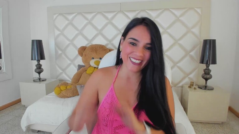 mia_sweetie's Streamate show and profile