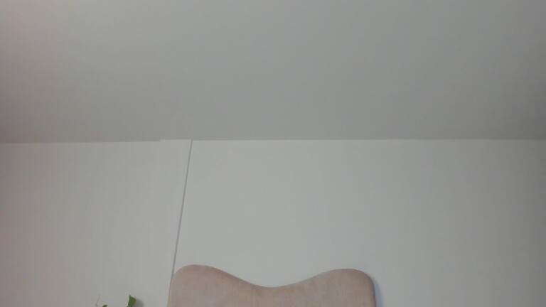 MaliaDavis's Streamate show and profile