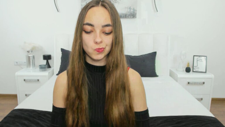 Verba's Streamate show and profile