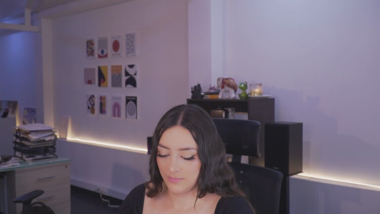 KimbeerlyClars's Streamate show and profile