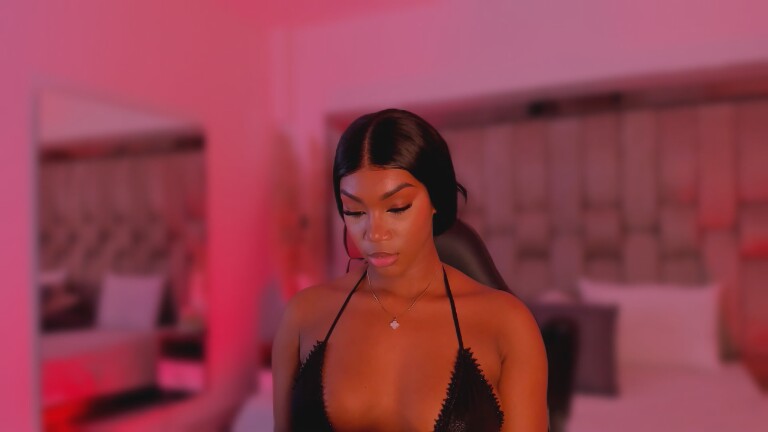 ChaynnaCooper's Streamate show and profile