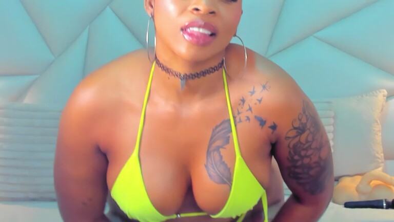 TyraaLambert's Streamate show and profile