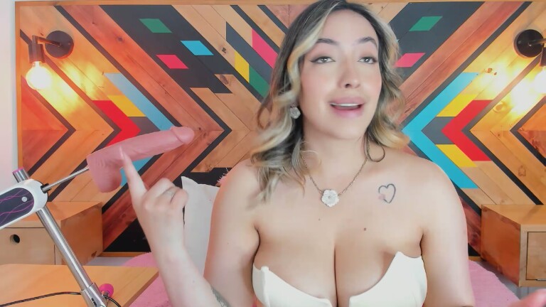 CelesteRiioz's Streamate show and profile