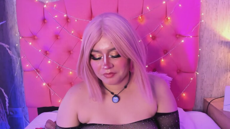 SakuraDilucas's Streamate show and profile