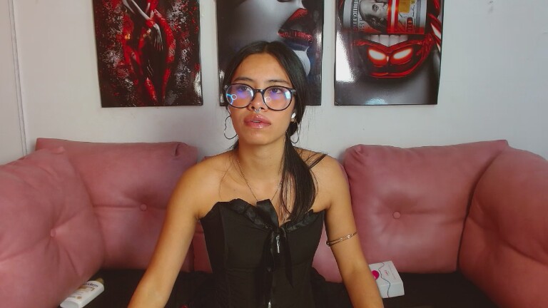 miahotcs's Streamate show and profile