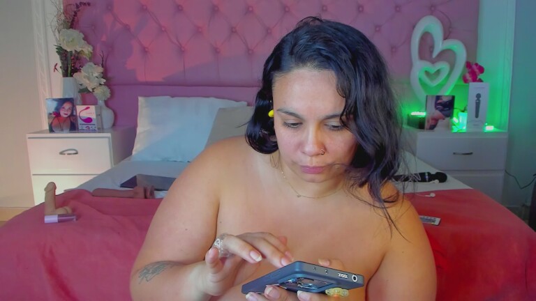 Nina_Lisboah's Streamate show and profile