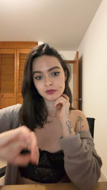 LennaWhite's Streamate show and profile