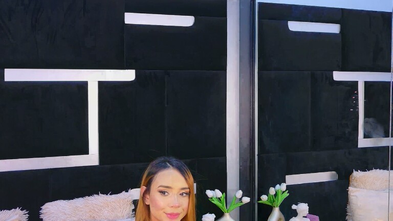 AlanaFerrara's Streamate show and profile