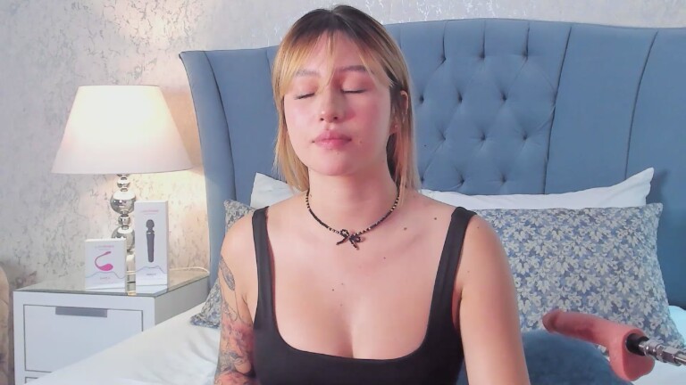 SusyBlair's Streamate show and profile