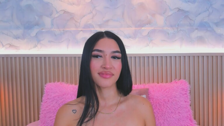 HemmaThompsonn's Streamate show and profile