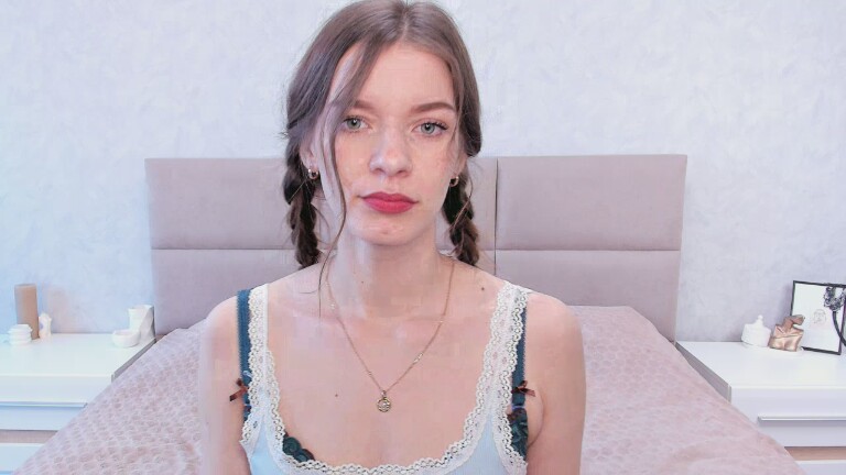 MYasmina's Streamate show and profile