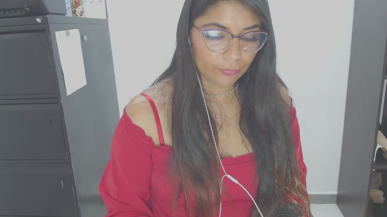 LunaDumont's Streamate show and profile