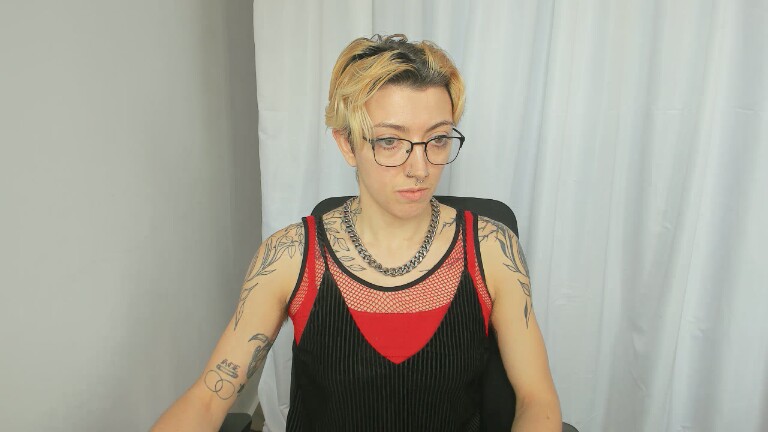 VictorViero's Streamate show and profile