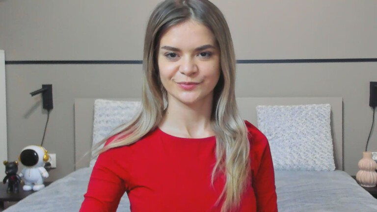 LunaKrismas's Streamate show and profile