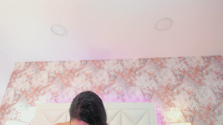 SabrinnaJonnes's Streamate show and profile