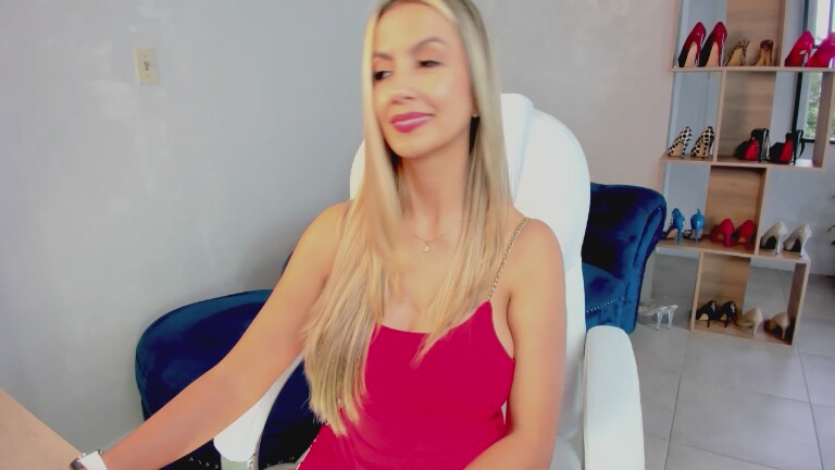 MissRhodes's Streamate show and profile