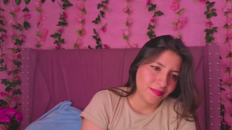 AlyyBrown's Streamate show and profile