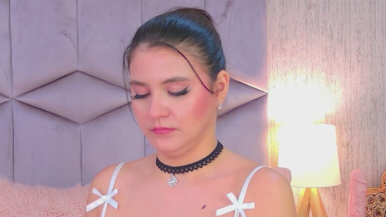 AndreaDum's Streamate show and profile