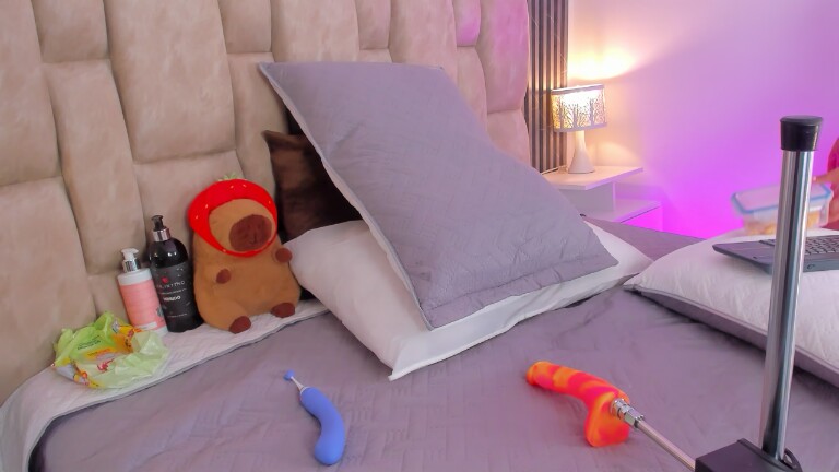 Nathally189's Streamate show and profile