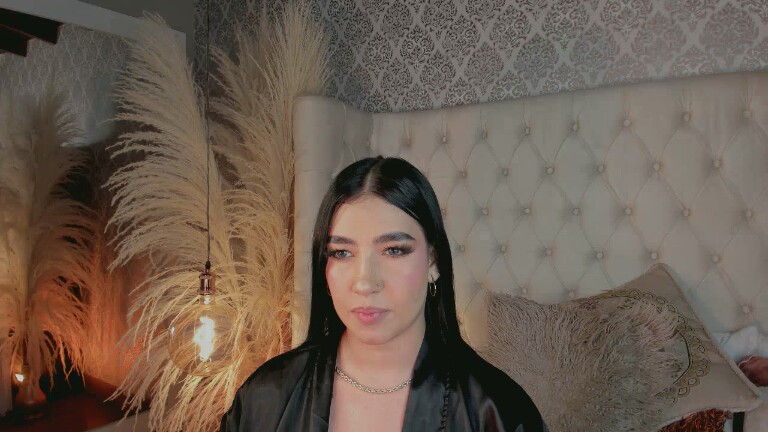 Dannah_Gomez's Streamate show and profile