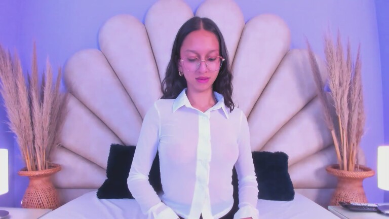 LuunaFire's Streamate show and profile