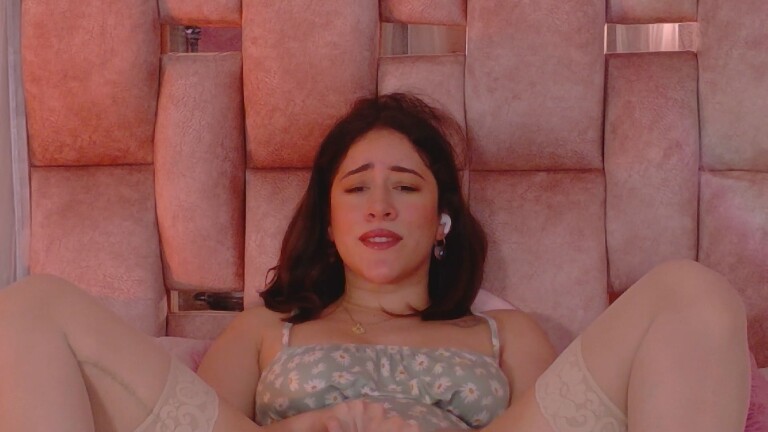 Sakurakozlov's Streamate show and profile