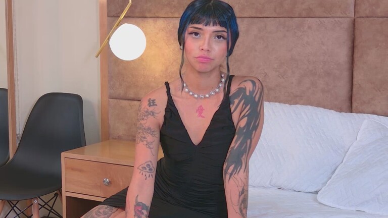 AlanaPierce's Streamate show and profile