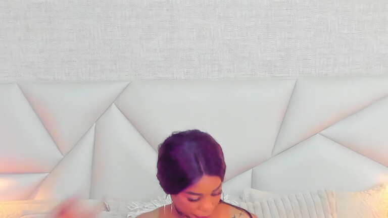 TyraaLambert's Streamate show and profile