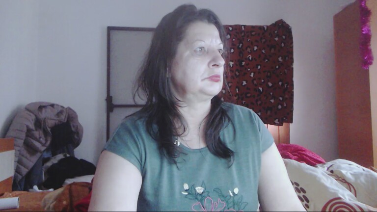 ExtasyMature's Streamate show and profile