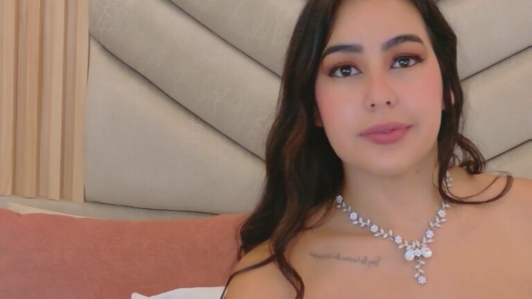 ThaliaGlow's Streamate show and profile