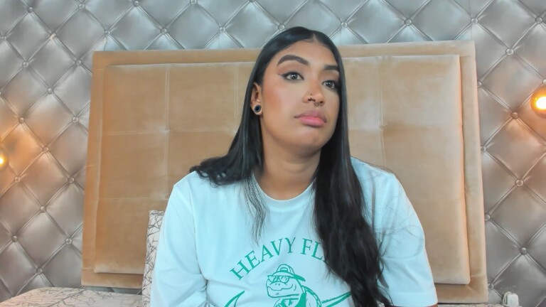 EmmilyCoopers18's Streamate show and profile