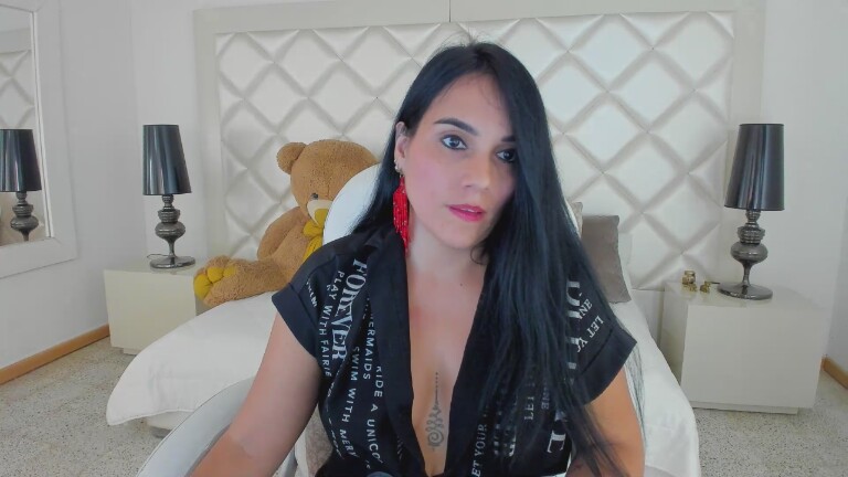 mia_sweetie's Streamate show and profile
