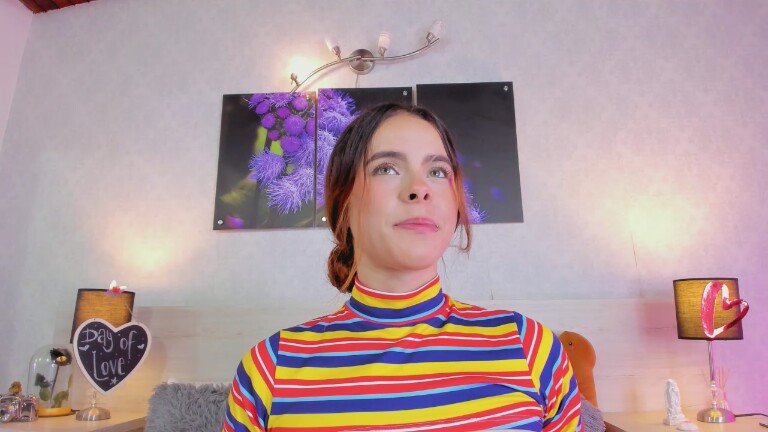 SamanthaaWoods's Streamate show and profile