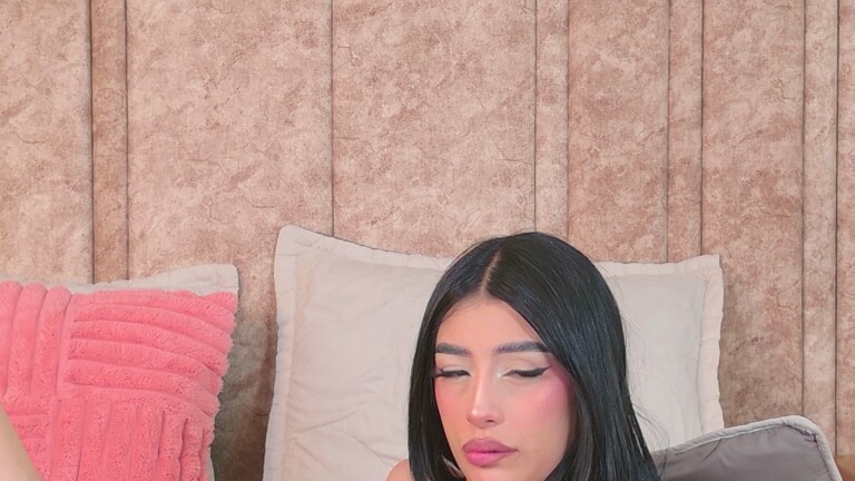 LissRibeiro's Streamate show and profile