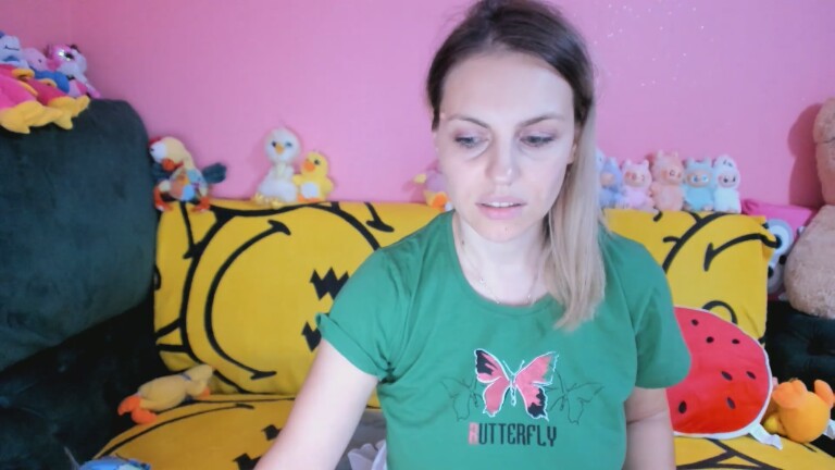 NightGirl92's Streamate show and profile