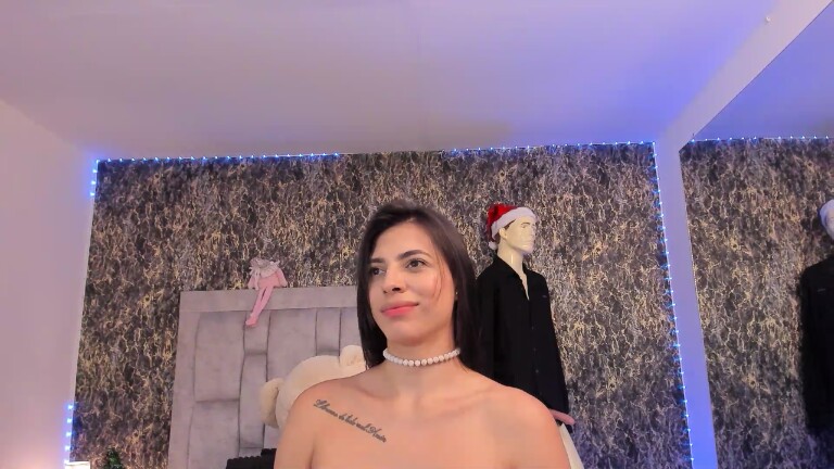 YelinaMontana's Streamate show and profile