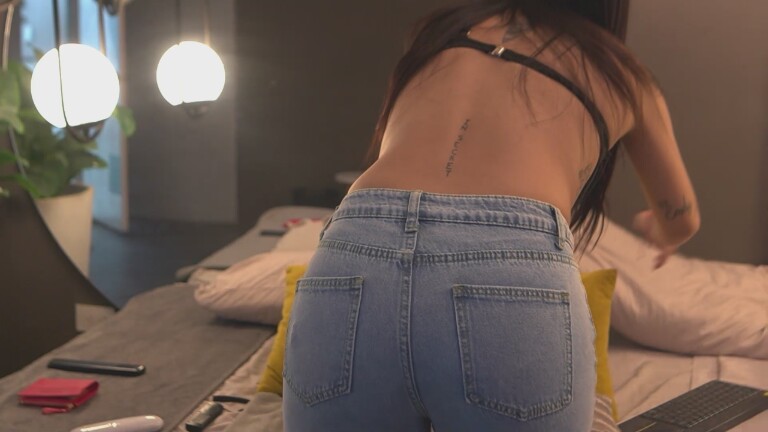 SamaraBela's Streamate show and profile