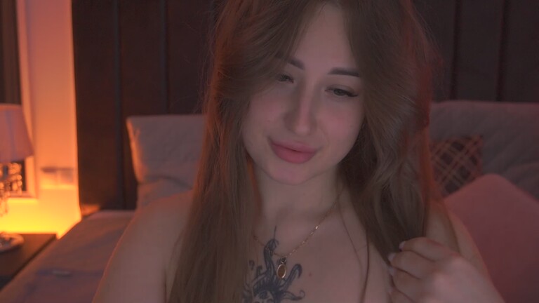 PrettyAdellee's Streamate show and profile