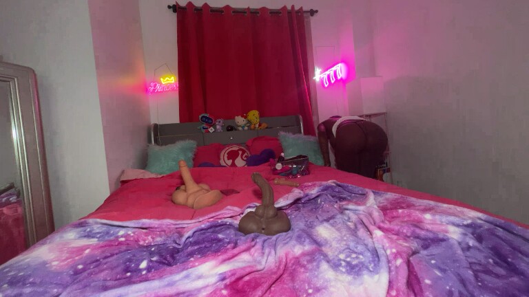 PrincessMontana's Streamate show and profile