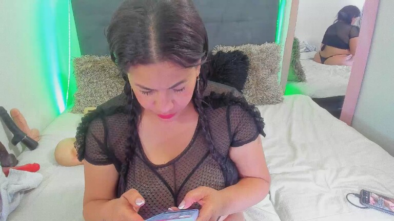 Queenofblowjob's Streamate show and profile