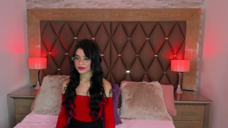 DafneJames's Streamate show and profile