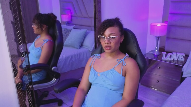 JorjaSaenz's Streamate show and profile