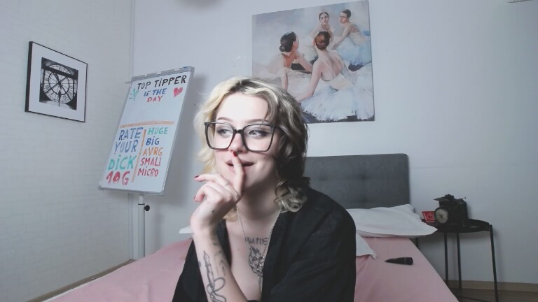 HALSEYx's Streamate show and profile