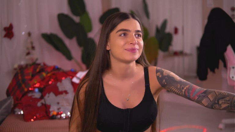 PureEllie's Streamate show and profile